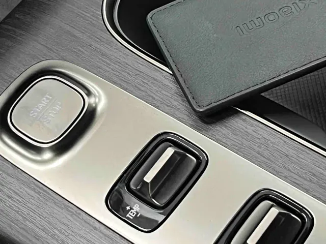 Xiaomi SU7 — Фото автомобиля 20