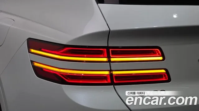 Genesis GV80 2.5T Бензин 2WD — Фото автомобиля 23