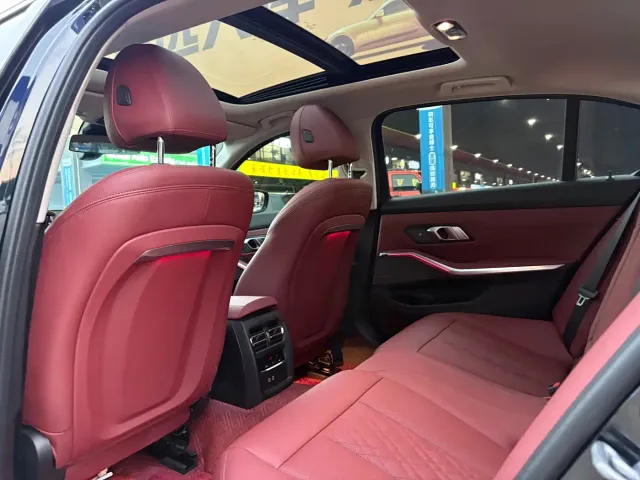 BMW 3 Series — Фото автомобиля 14