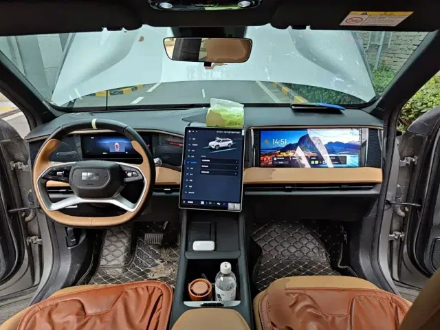Geely Galaxy L7 — Фото автомобиля 10