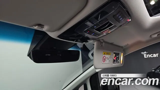 Hyundai Staria Staria L3.5 Tourer 11 мест — Фото автомобиля 21