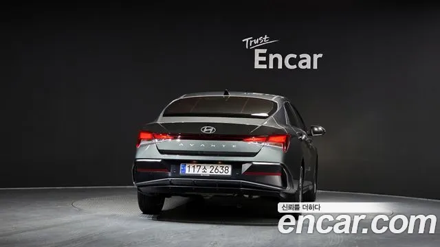Hyundai Avante — Фото автомобиля 4