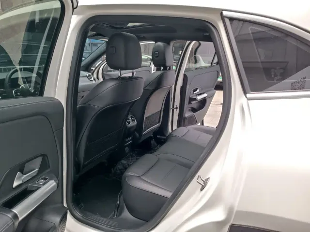Mercedes-Benz GLA-Class — Фото автомобиля 10