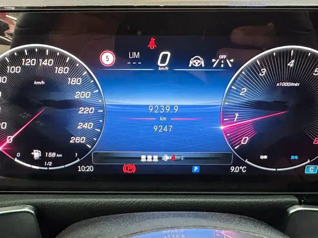 Mercedes-Benz GLB-Class — Фото автомобиля 13