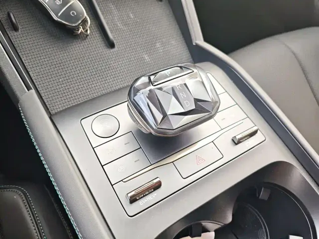 BYD Qin L — Фото автомобиля 13