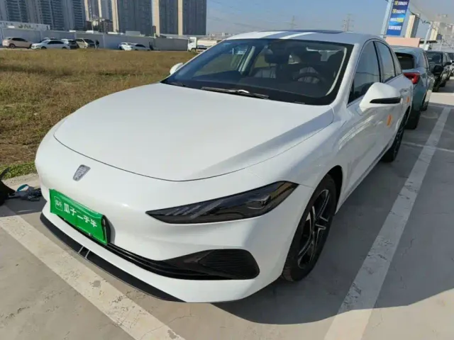 Фотография автомобиля — Roewe D7