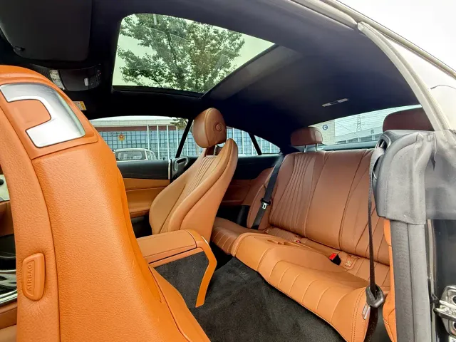Mercedes-Benz E-Class — Фото автомобиля 5