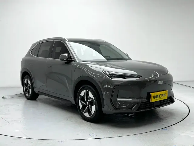 Geely Galaxy E5 — Фото автомобиля 3