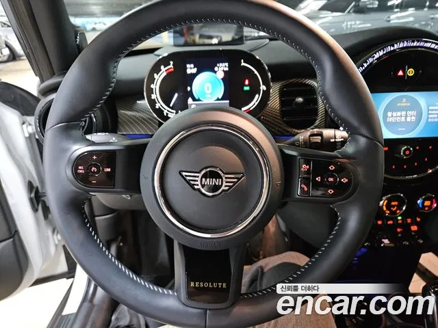 MINI Cooper — Фото автомобиля 11