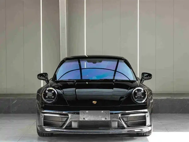 Porsche 911 — Фото автомобиля 3
