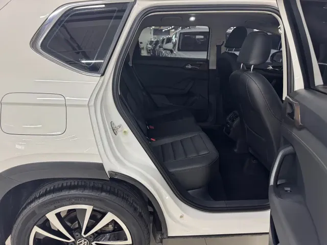 Volkswagen Tharu — Фото автомобиля 12
