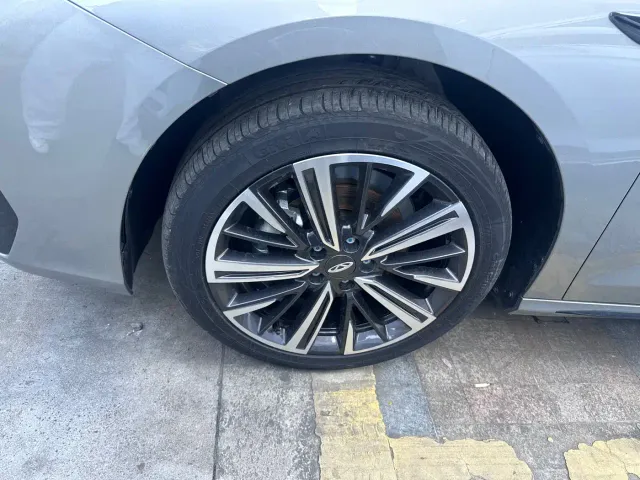 Chery Arrizo 8 — Фото автомобиля 4