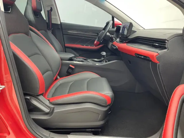 Geely Emgrand S — Фото автомобиля 14