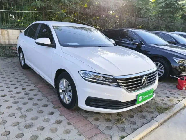 Volkswagen Lavida — Фото автомобиля 3