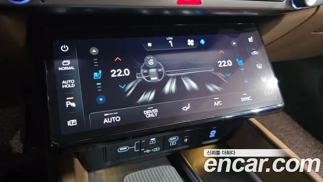 Hyundai Grandeur GN7 — Фото автомобиля 30