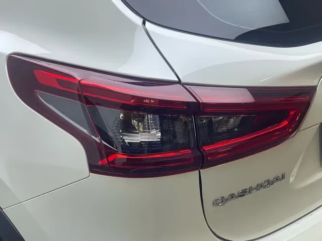 Nissan Qashqai — Фото автомобиля 12