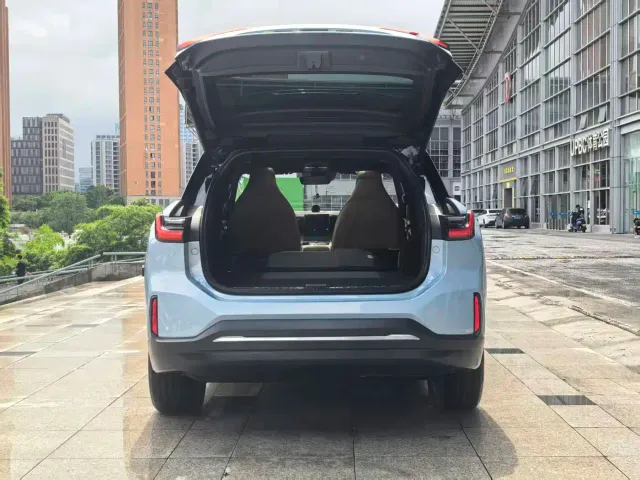 Nio ES6 — Фото автомобиля 14