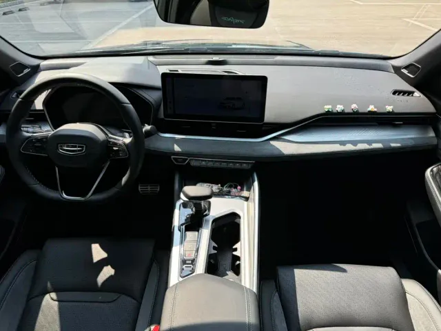 Geely Xingrui — Фото автомобиля 8