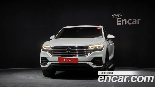 Volkswagen Touareg Touareg 3 поколение 3.0 TDI Premium — Фото автомобиля 3