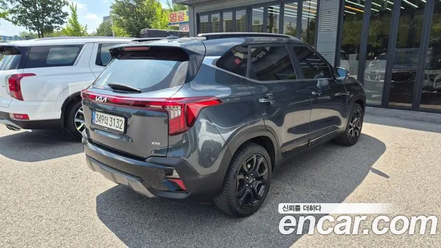 Kia Seltos — Фото автомобиля 5