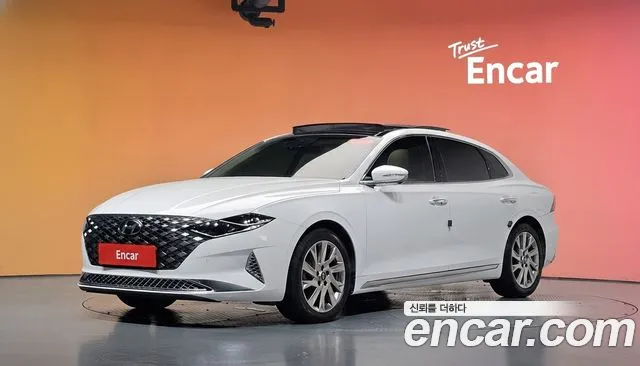 Фотография автомобиля — Hyundai Grandeur (New) Hybrid