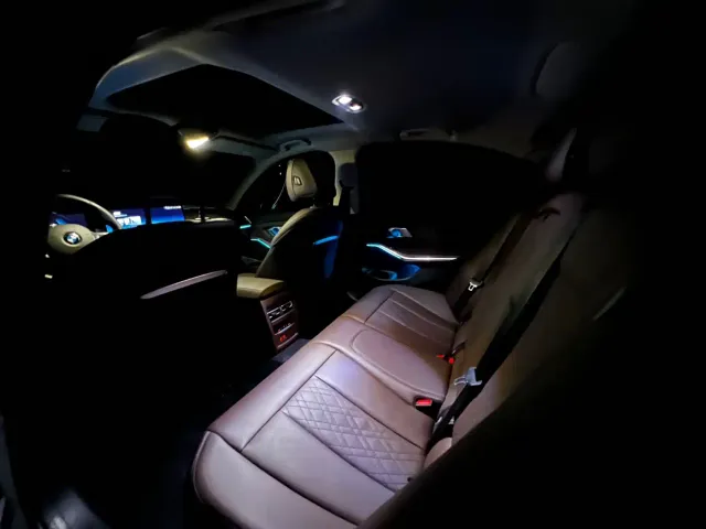 BMW 3 Series — Фото автомобиля 17