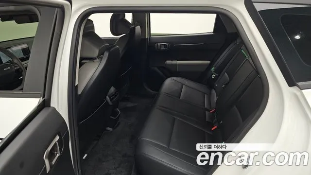 Kia EV4 — Фото автомобиля 12