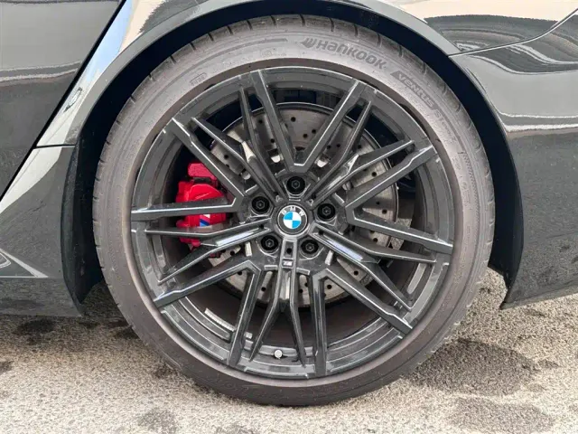 BMW M5 — Фото автомобиля 18