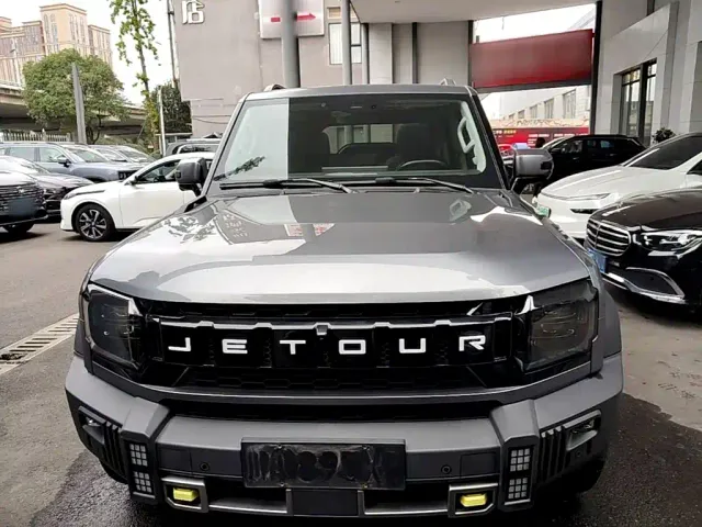 Jetour T2 — Фото автомобиля 2