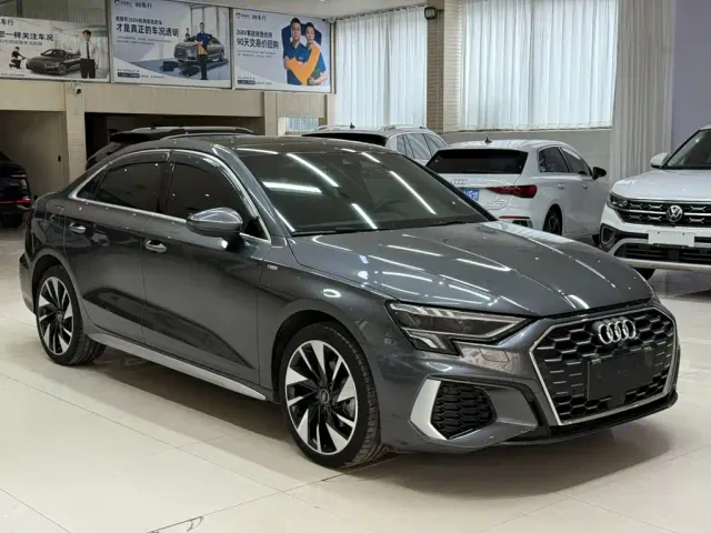 Audi A3 — Фото автомобиля 3