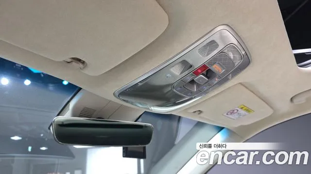 Genesis GV80 — Фото автомобиля 27