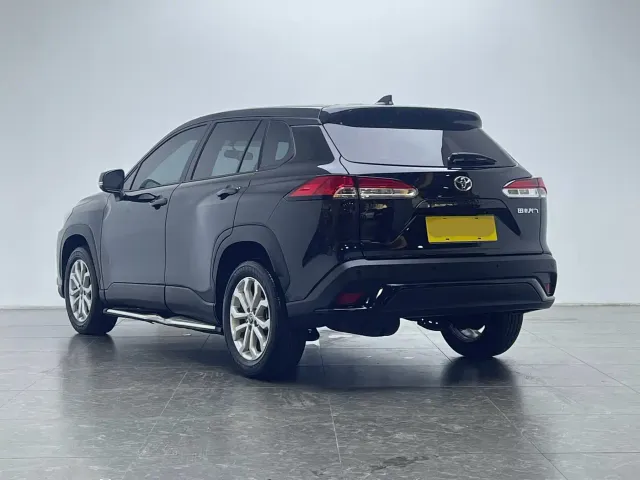 Toyota Frontlander — Фото автомобиля 6