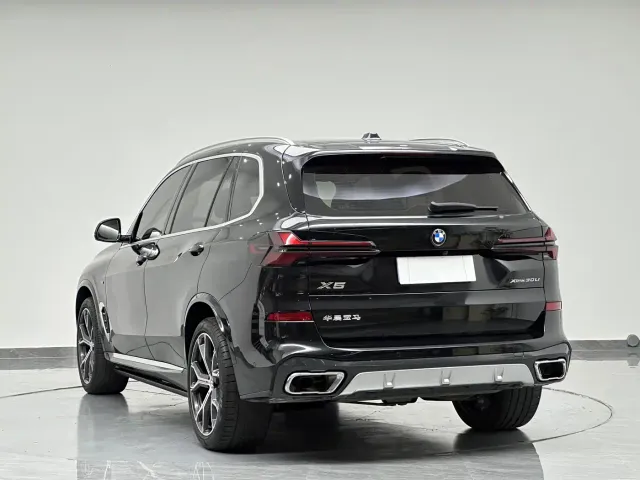 BMW X5 — Фото автомобиля 5
