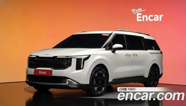 Фотография автомобиля — Kia Carnival