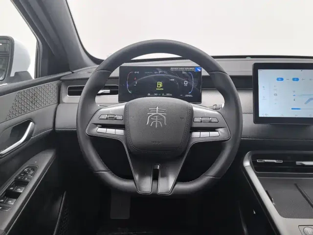 BYD Qin PLUS — Фото автомобиля 11