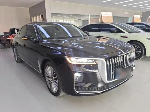 Hongqi H9 — Фото автомобиля 3