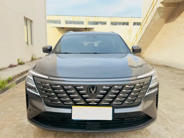 Changan CS75 Plus — Фото автомобиля 2