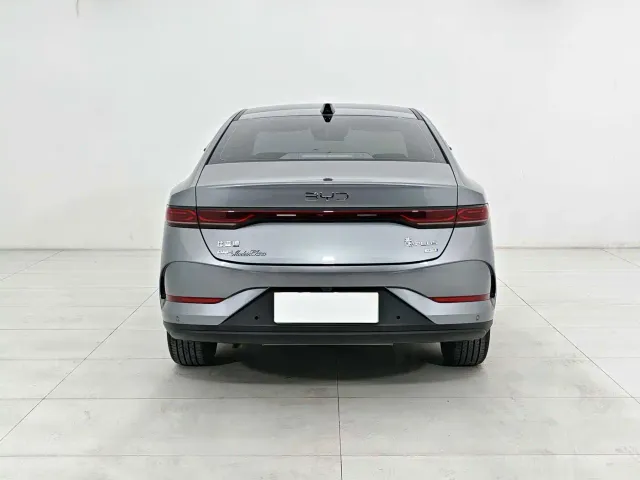 BYD Qin PLUS — Фото автомобиля 3