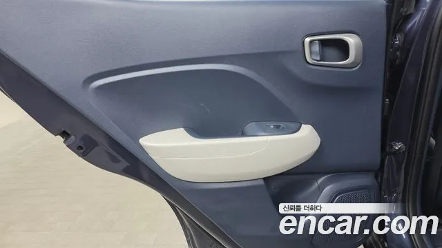 Hyundai Venue Venue 1.6 Premium — Фото автомобиля 25