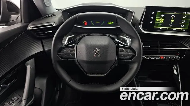 Peugeot 2008 — Фото автомобиля 13