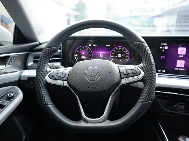Volkswagen Lamando — Фото автомобиля 11