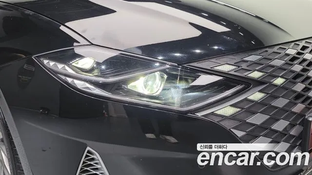 Hyundai Grandeur New — Фото автомобиля 7