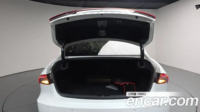 Hyundai Grandeur Новый Grandeur IG — Фото автомобиля 15