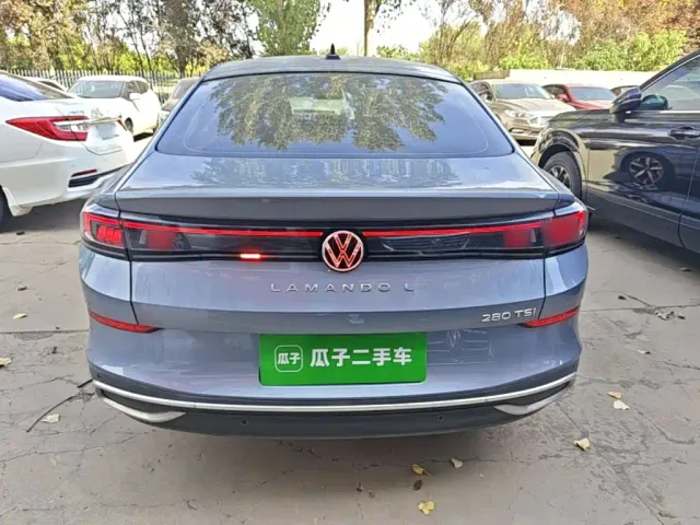 Volkswagen Lamando — Фото автомобиля 5