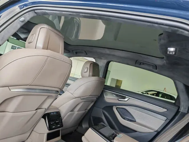 Audi A6L — Фото автомобиля 6