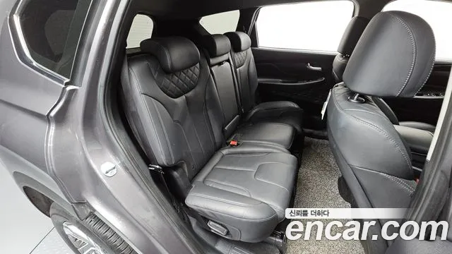 Hyundai Santafe Новый Santa Fe Дизель 2.2 2WD — Фото автомобиля 11