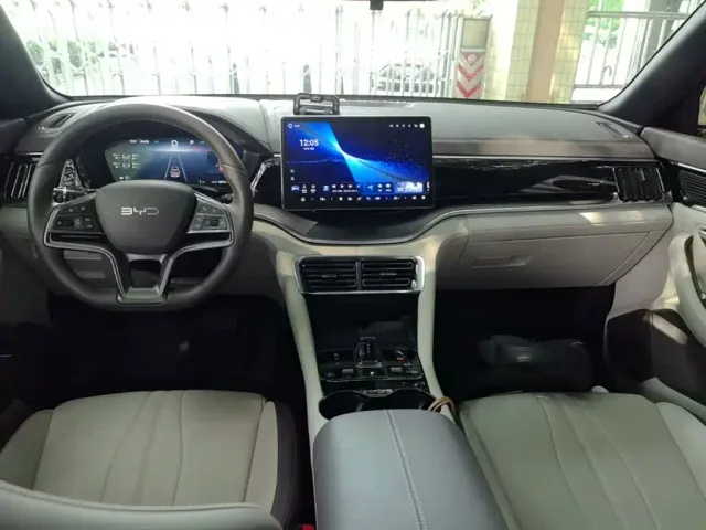 BYD Song PLUS — Фото автомобиля 5