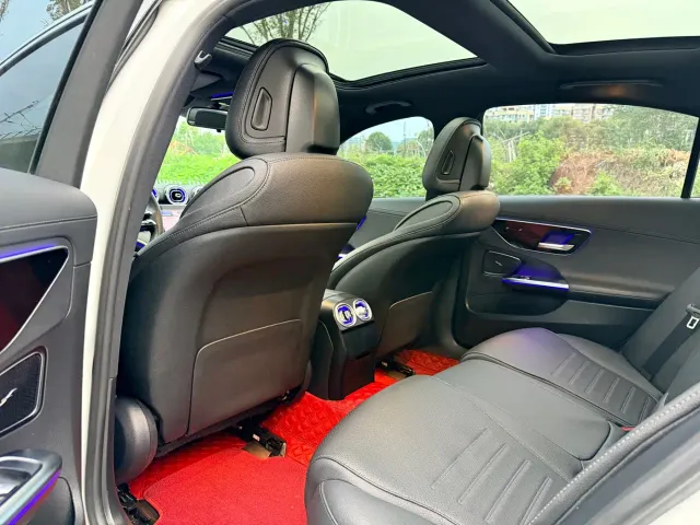 Mercedes-Benz C-Class — Фото автомобиля 5