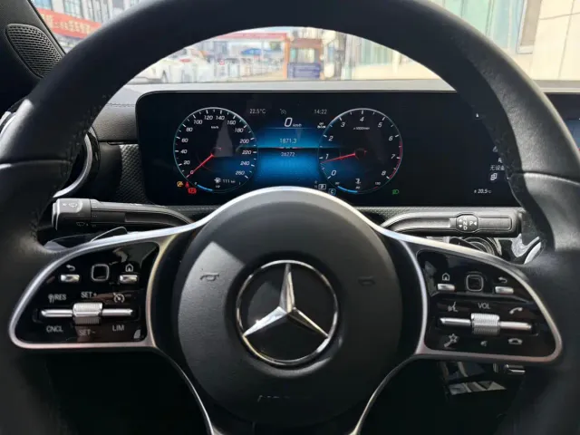 Mercedes-Benz A-Class — Фото автомобиля 7