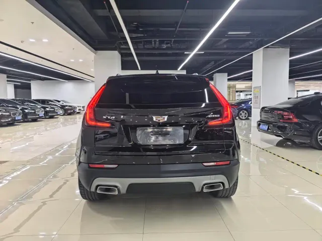 Cadillac XT4 — Фото автомобиля 5